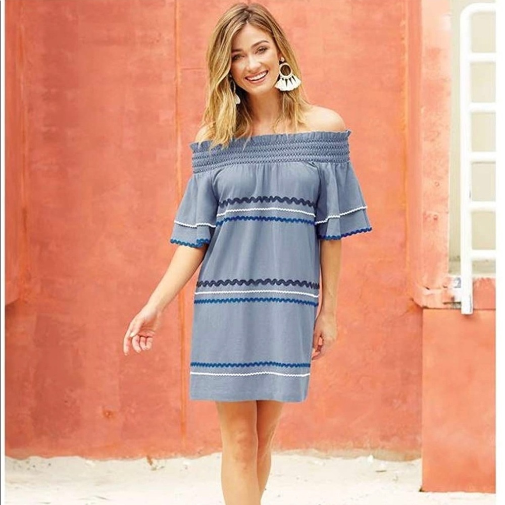 NWT Off the Shoulder Ric Rac Dress! Size Large